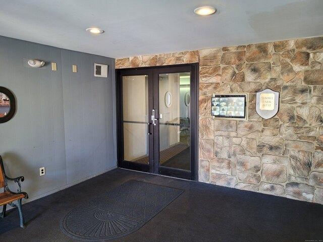 Condo for sale in Danbury, Connecticut