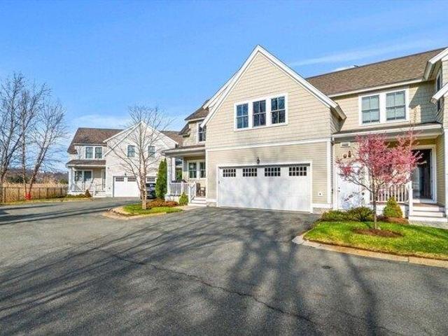 Condo for sale in Danvers, Massachusetts