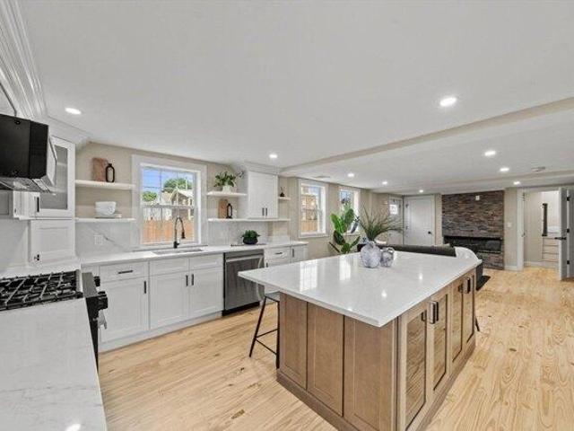 Condo for sale in Danvers, Massachusetts
