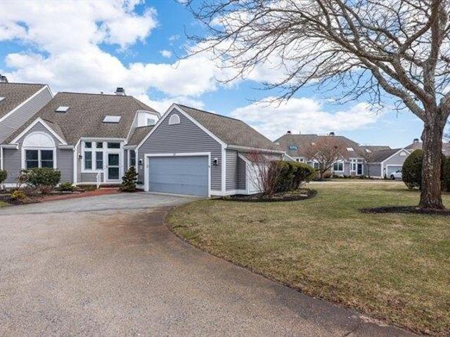 Condo for sale in Bristol, Massachusetts