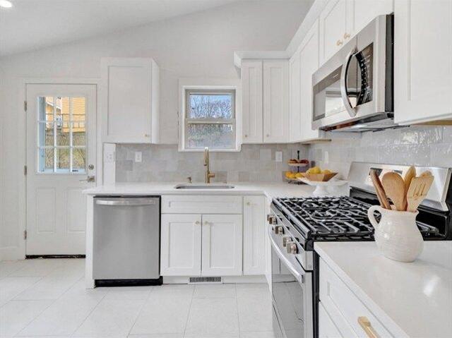 Condo for sale in Dedham, Massachusetts