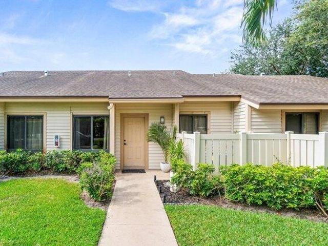 Condo for sale in Delray Beach, Florida