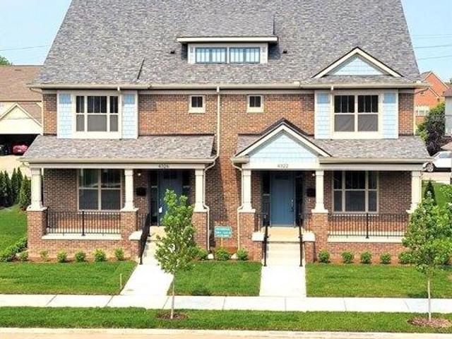 Condo for sale in Detroit