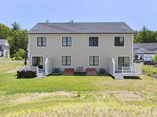 Condo for sale in Douglas, Massachusetts