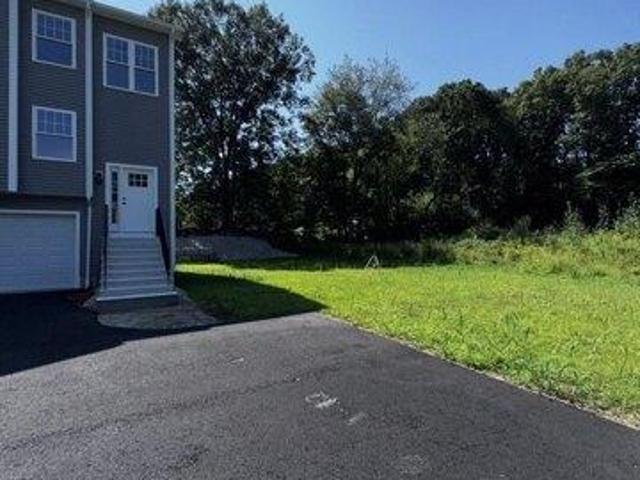 Condo for sale in Dudley, Massachusetts