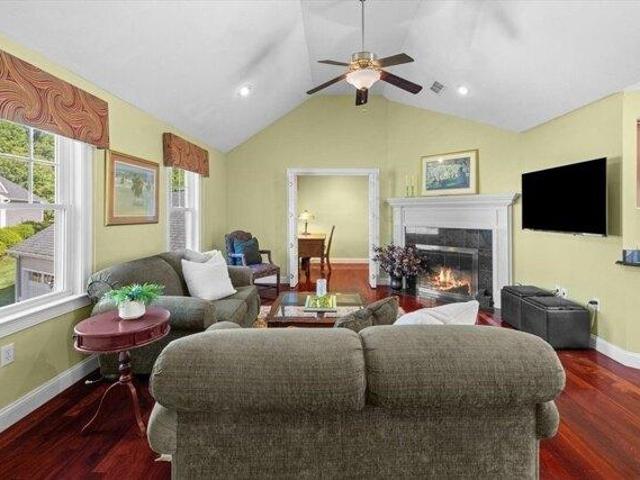 Condo for sale in Duxbury, Massachusetts