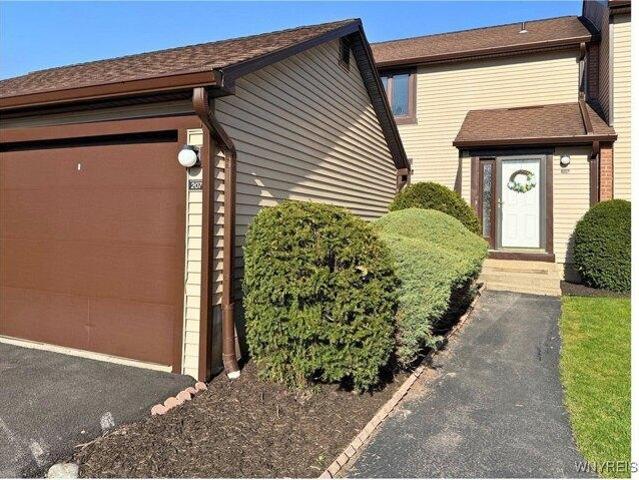 Condo for sale in East Amherst