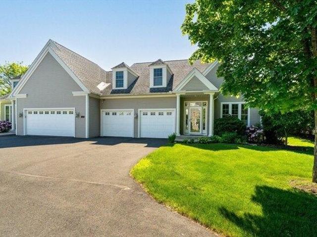 Condo for sale in Easthampton, Massachusetts