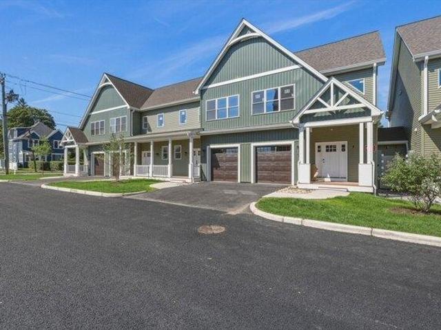 Condo for sale in Easthampton, Massachusetts