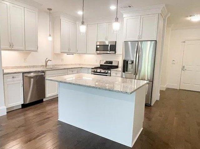 Condo for sale in Bristol, Massachusetts