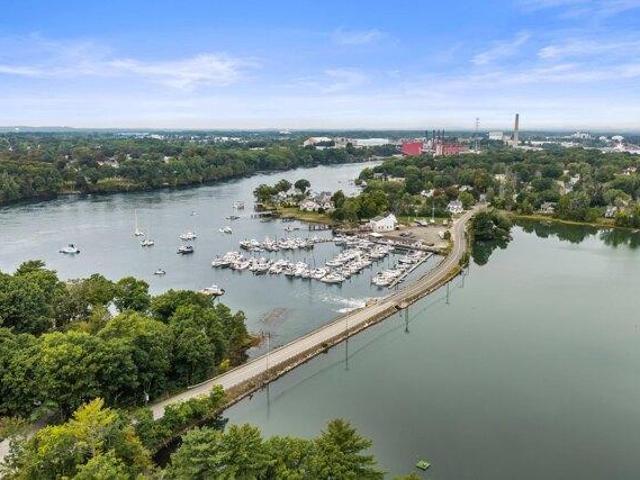 Condo for sale in Eliot, Maine