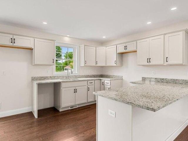 Condo for sale in New Hampshire