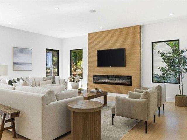 Condo for sale in Essex, Massachusetts