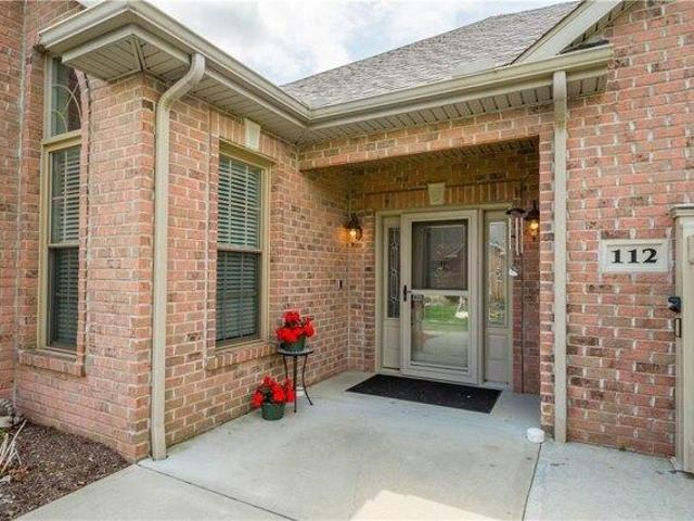 Condo for sale in Evans City Condo for sale in Evans City