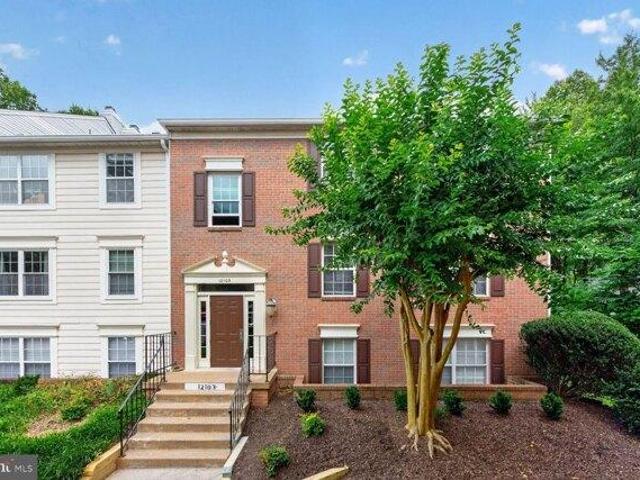 Condo for sale in Virginia