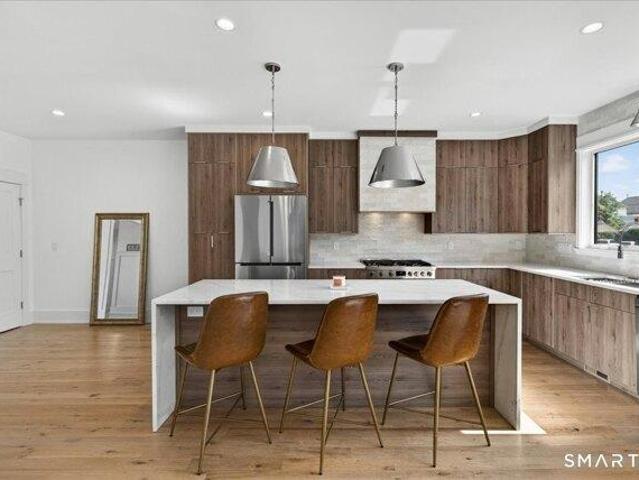 Condo for sale in Fairfield, Connecticut