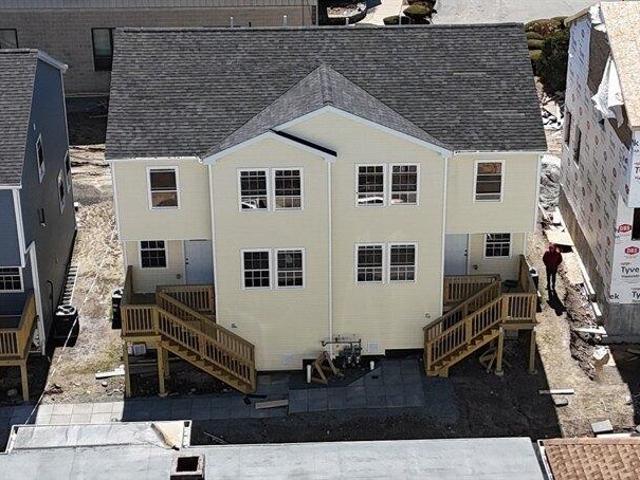 Condo for sale in Bristol, Massachusetts