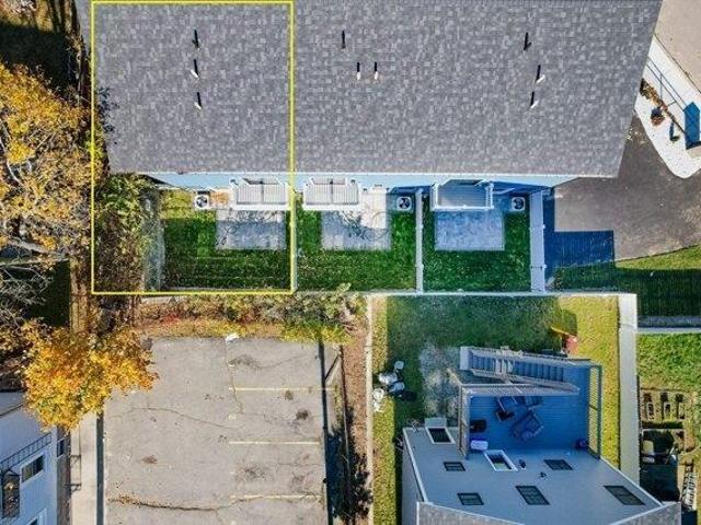 Condo for sale in Bristol, Massachusetts
