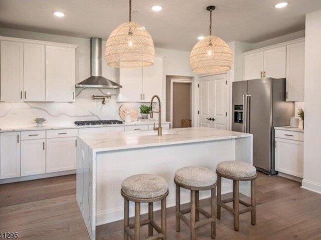 Condo for sale in Far Hills, New Jersey