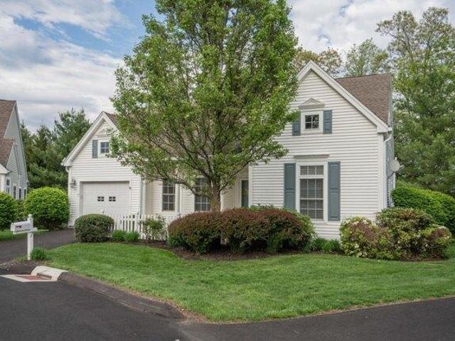 Condo for sale in Farmington