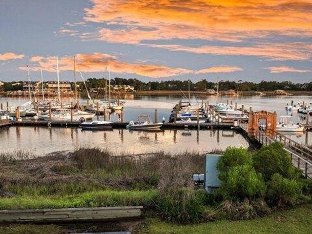 Condo for sale in Folly Beach, South Carolina
