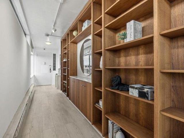 Condo for sale in Fort Lee, New Jersey