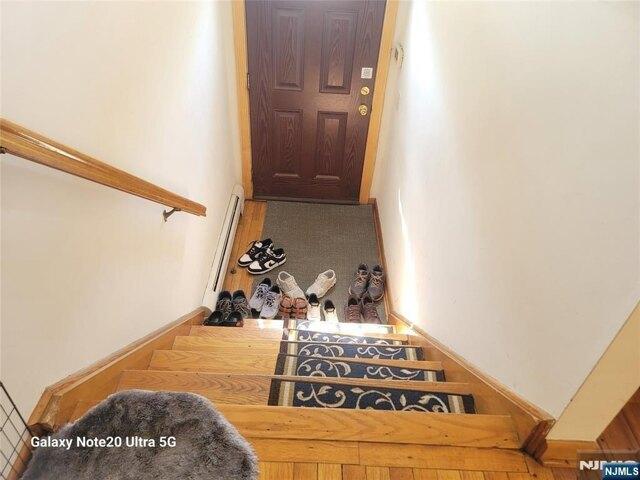 Condo for sale in Fort Lee, New Jersey
