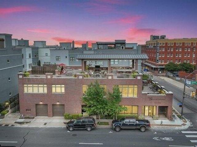 Condo for sale in Fort Worth