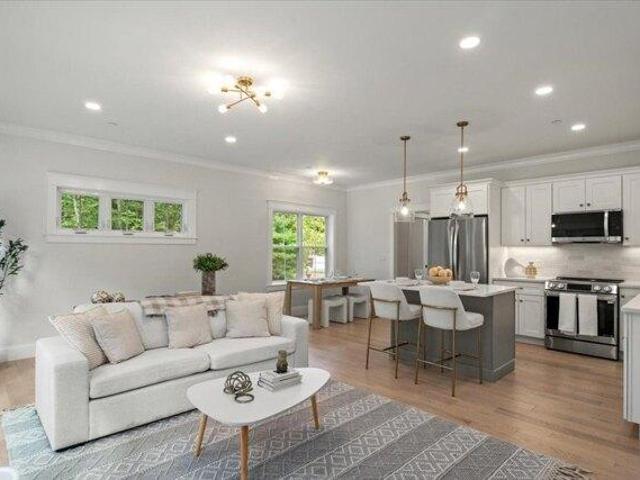 Condo for sale in Franklin, Massachusetts