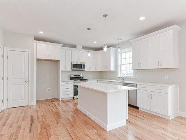 Condo for sale in Grafton, Massachusetts