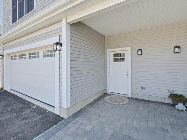 Condo for sale in Fisherville, Grafton