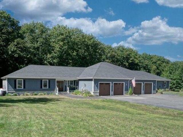 Condo for sale in Gray