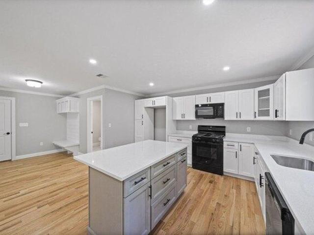 Condo for sale in Halifax, Massachusetts