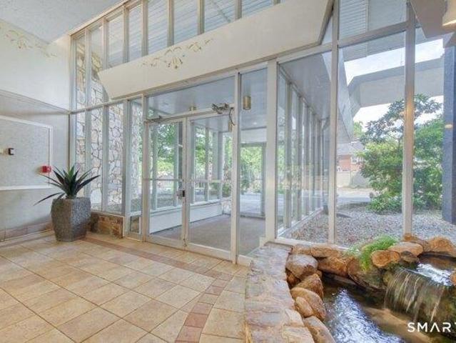 Condo for sale in Hartford, Connecticut