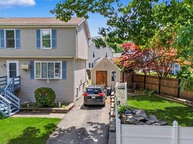 Condo for sale in Haverhill, Massachusetts