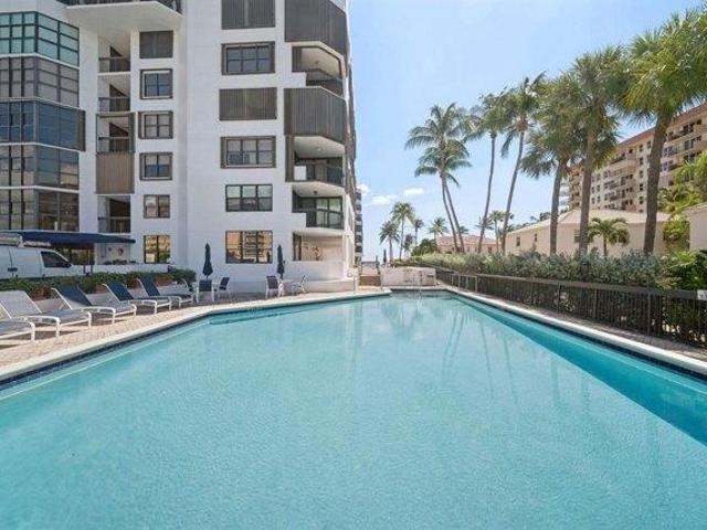 Condo for sale in Hillsboro Beach, Florida