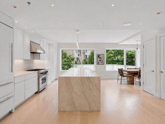 Condo for sale in Hudson, New Jersey