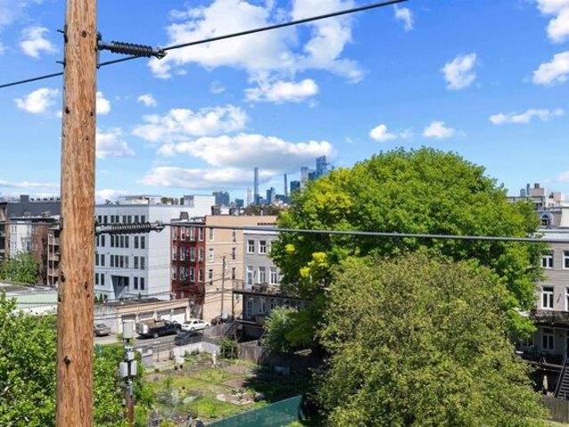 Condo for sale in Hudson, New Jersey