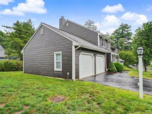 Condo for sale in Hopedale, Massachusetts