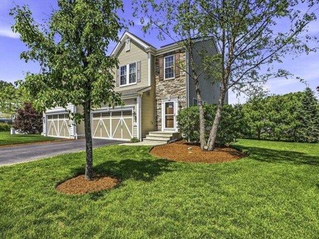 Condo for sale in Hopkinton, Massachusetts