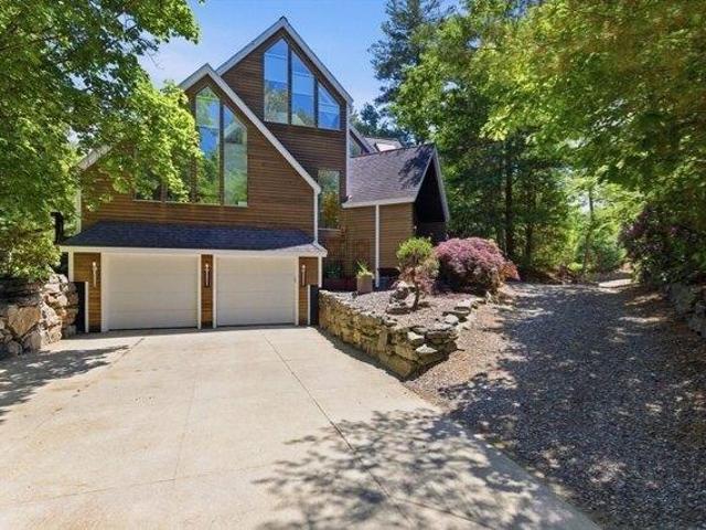 Condo for sale in Hudson, Massachusetts