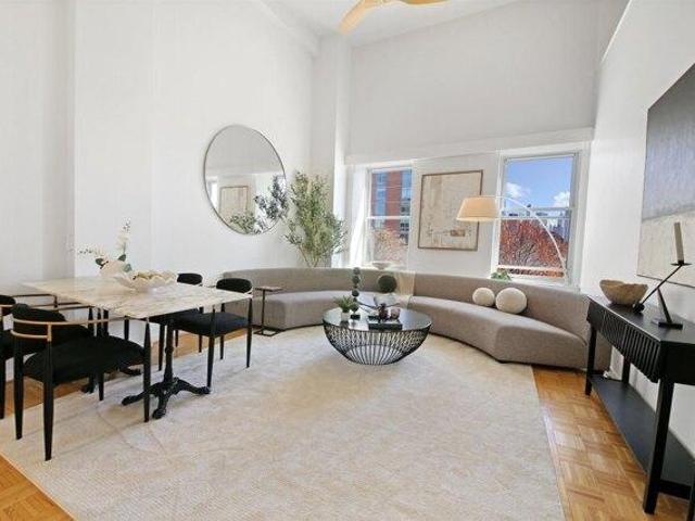 Condo for sale in Hudson, New Jersey