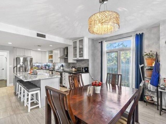 Condo for sale in Hudson, New Jersey