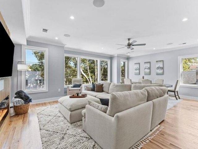 Condo for sale in Hudson, New Jersey