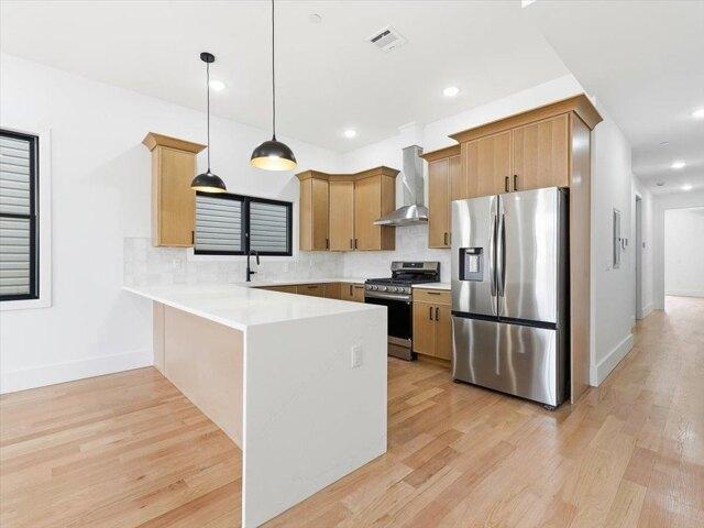 Condo for sale in Hudson, New Jersey