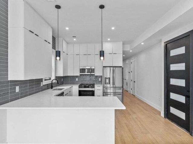 Condo for sale in Hudson, New Jersey