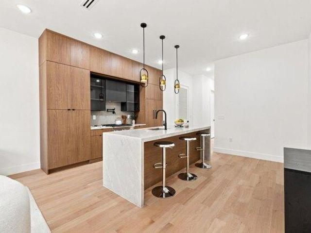 Condo for sale in Hudson, New Jersey