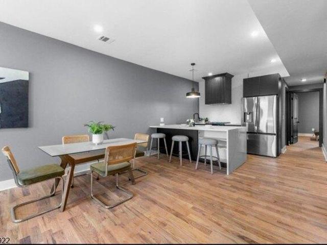 Condo for sale in Hudson, New Jersey