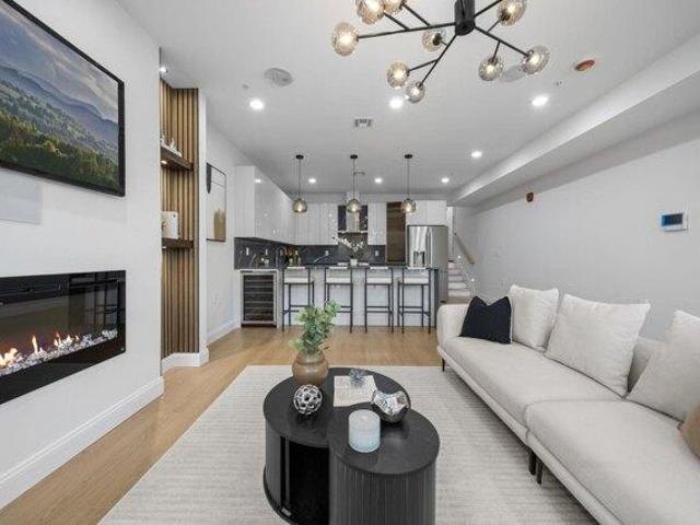 Condo for sale in Hudson, New Jersey