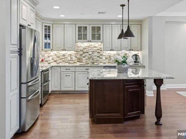 Condo for sale in Hudson, New Jersey